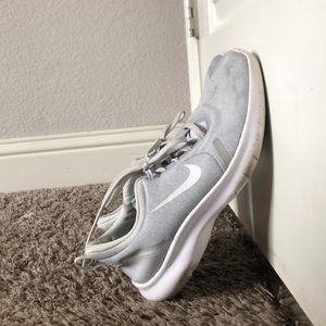 Nike flex experience 8 sneakers